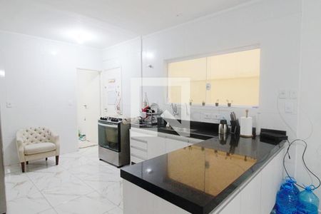 Casa à venda com 147m², 3 quartos e 2 vagas Casa à venda com 147m², 3 quartos e 2 vagasCozinha