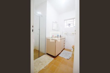 Casa à venda com 147m², 3 quartos e 2 vagas Casa à venda com 147m², 3 quartos e 2 vagasBanheiro da Suíte 1