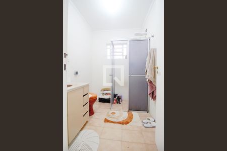 Casa à venda com 147m², 3 quartos e 2 vagas Casa à venda com 147m², 3 quartos e 2 vagasBanheiro Social