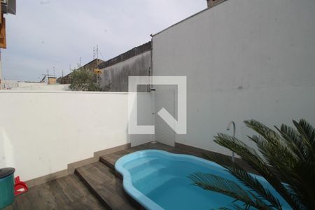 Casa à venda com 104m², 3 quartos e 2 vagasPiscina