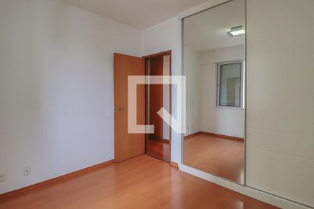 Quarto 1 de apartamento para alugar com 2 quartos, 70m² em Savassi, Belo Horizonte