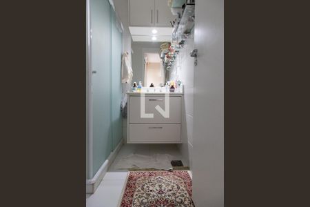 Apartamento à venda com 137m², 3 quartos e 2 vagas Apartamento à venda com 137m², 3 quartos e 2 vagasBanheiro da suíte