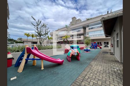 Apartamento à venda com 137m², 3 quartos e 2 vagas Apartamento à venda com 137m², 3 quartos e 2 vagasÁrea comum - playground