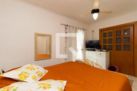 Casa à venda com 200m², 3 quartos e 2 vagasQuarto Suíte