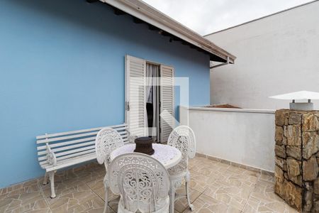 Casa à venda com 200m², 3 quartos e 2 vagasVaranda