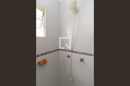 Casa à venda com 200m², 3 quartos e 2 vagasBanheiro