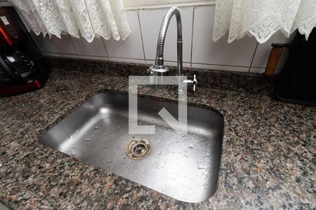 Casa à venda com 200m², 3 quartos e 2 vagasDetalhe da cozinha