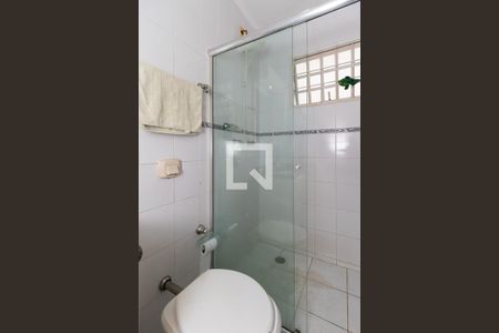 Casa à venda com 200m², 3 quartos e 2 vagasBanheiro da Suíte