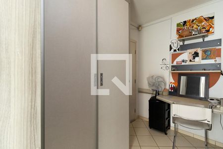 Casa à venda com 200m², 3 quartos e 2 vagasQuarto 2