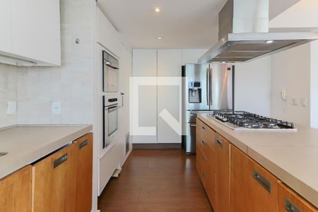 Apartamento para alugar com 106m², 2 quartos e 2 vagasCozinha