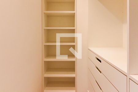 Apartamento para alugar com 106m², 2 quartos e 2 vagasQuarto 2 Suite Closet
