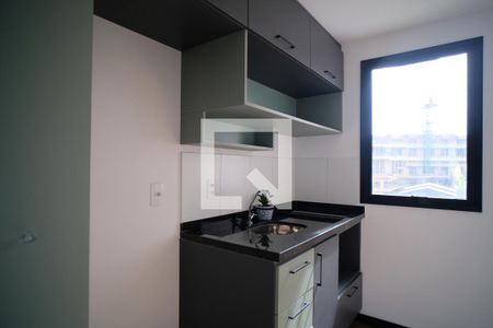 Cozinha  de kitnet/studio para alugar com 1 quarto, 24m² em Pinheiros, São Paulo