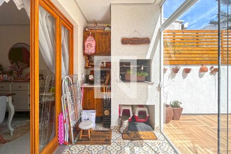 Casa à venda com 139m², 3 quartos e 1 vagaÁrea de Serviço