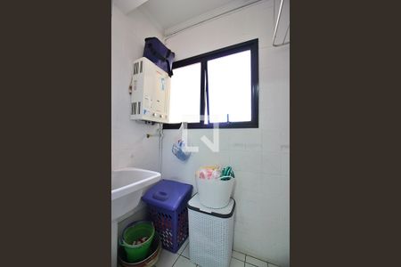 Apartamento à venda com 83m², 3 quartos e 1 vagaÁrea de Serviço