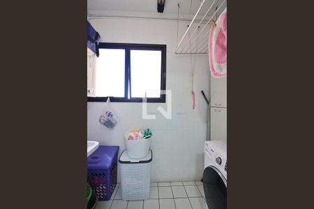 Apartamento à venda com 83m², 3 quartos e 1 vagaÁrea de Serviço