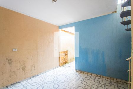 Casa à venda com 100m², 2 quartos e 2 vagasÁrea de serviço