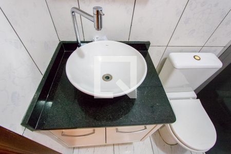 Casa à venda com 100m², 2 quartos e 2 vagasBanheiro