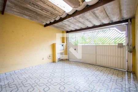 Casa à venda com 100m², 2 quartos e 2 vagasGaragem