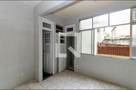 Apartamento à venda com 90m², 3 quartos e sem vagaÁrea de Serviço