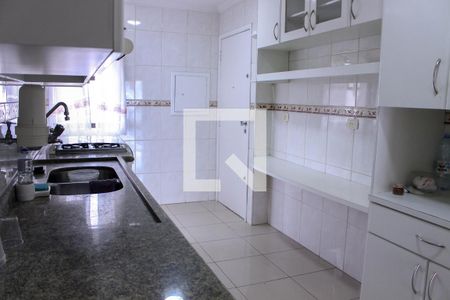 Apartamento à venda com 98m², 3 quartos e 2 vagas Apartamento à venda com 98m², 3 quartos e 2 vagasCozinha