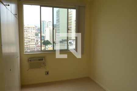 Apartamento à venda com 85m², 2 quartos e 1 vagaSuíte