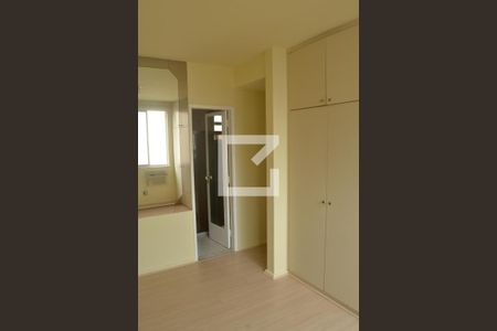 Apartamento à venda com 85m², 2 quartos e 1 vagaSuíte