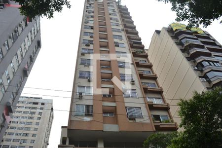 Apartamento à venda com 85m², 2 quartos e 1 vagaFachada