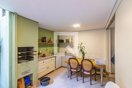 Casa à venda com 3 quartos, 150m² em Pinheiros, São Paulo