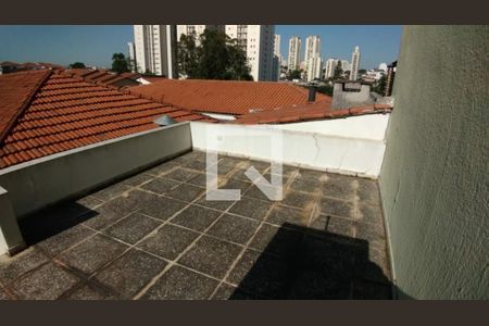 Casa à venda com 4 quartos, 160m² em Jardim Aeroporto, São Paulo