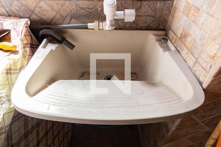 Área de Serviço de casa para alugar com 2 quartos, 80m² em Centro, Nova Iguaçu