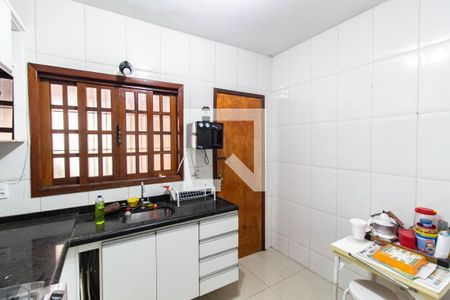 Casa para alugar com 80m², 2 quartos e 1 vaga Casa para alugar com 80m², 2 quartos e 1 vagaCozinha