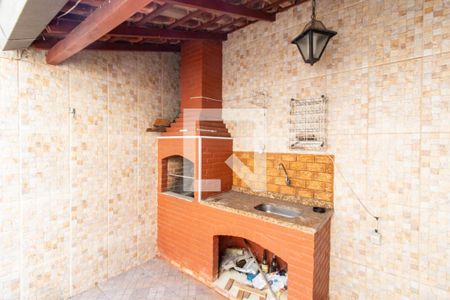 Casa para alugar com 80m², 2 quartos e 1 vaga Casa para alugar com 80m², 2 quartos e 1 vagaChurrasqueira