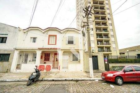 Casa à venda com 65m², 2 quartos e sem vagaFachada
