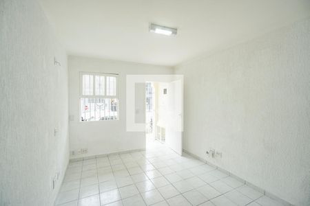 Sala de casa à venda com 2 quartos, 65m² em Chácara Califórnia, São Paulo