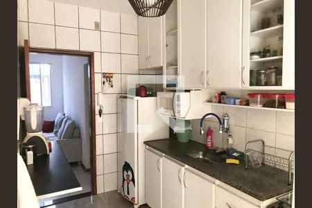 Apartamento à venda com 8 quartos, 140m² em Castelo, Belo Horizonte