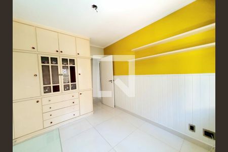 Apartamento à venda com 110m², 3 quartos e sem vaga