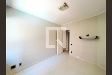 Apartamento à venda com 110m², 3 quartos e sem vaga