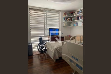 Apartamento para alugar com 3 quartos, 162m² em Cerqueira César, São Paulo