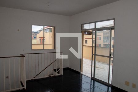 Apartamento à venda com 131m², 3 quartos e 1 vaga Apartamento à venda com 131m², 3 quartos e 1 vagaSala de TV