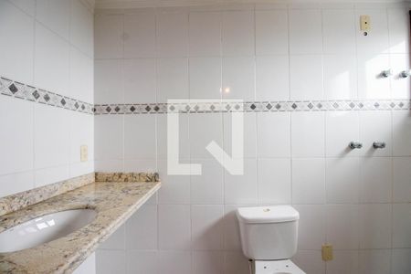 Apartamento para alugar com 240m², 3 quartos e 5 vagasBanheiro da Suíte 3