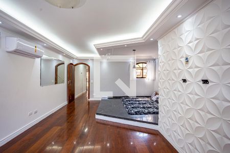 Sala de casa para alugar com 2 quartos, 250m² em Vila Tibiriçá, Santo André