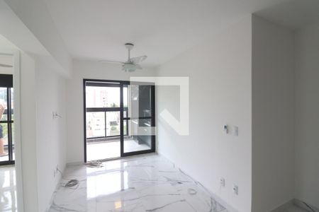 Sala  de apartamento à venda com 2 quartos, 58m² em Vila Ester (zona Norte), São Paulo