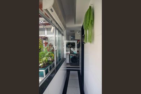 Apartamento à venda com 123m², 2 quartos e 1 vagaÁrea de Serviço