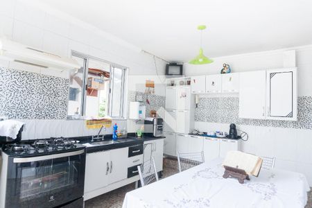 Casa à venda com 440m², 5 quartos e 4 vagasCozinha