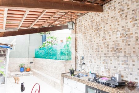 Casa à venda com 440m², 5 quartos e 4 vagasChurrasqueira