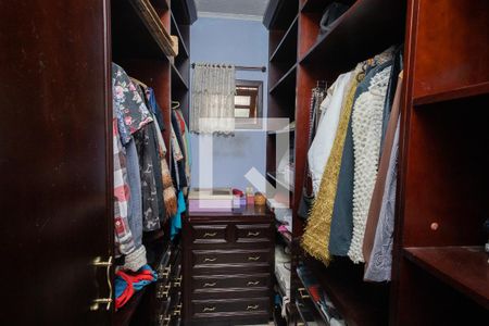 Casa à venda com 207m², 2 quartos e 2 vagas Casa à venda com 207m², 2 quartos e 2 vagasCloset - Suíte