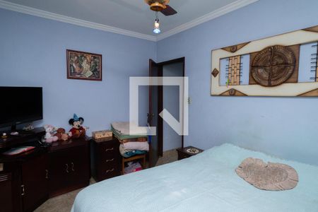 Casa à venda com 207m², 2 quartos e 2 vagas Casa à venda com 207m², 2 quartos e 2 vagasSuíte