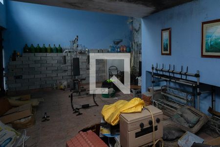 Casa à venda com 207m², 2 quartos e 2 vagas Casa à venda com 207m², 2 quartos e 2 vagasGaragem