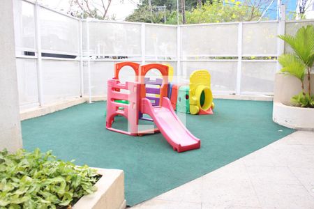 Apartamento à venda com 53m², 2 quartos e 2 vagasÁrea comum - Playground