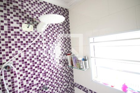 Casa de condomínio à venda com 63m², 2 quartos e 1 vagaBanheiro